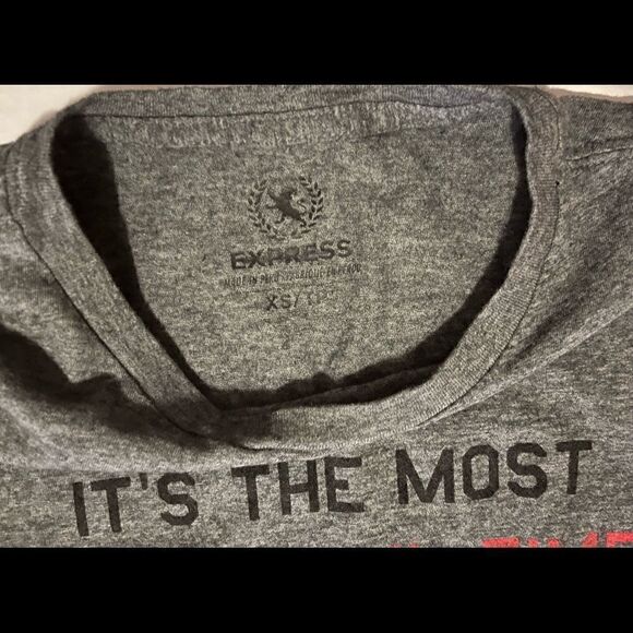 EXPRESS - Christmas T-Shirt -  Most Wonderful Time For A Beer -Size XS bar party - Picture 3 of 3